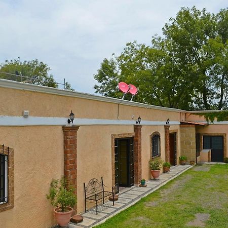 莱昂Quinta San Agustin公寓式酒店 外观 照片
